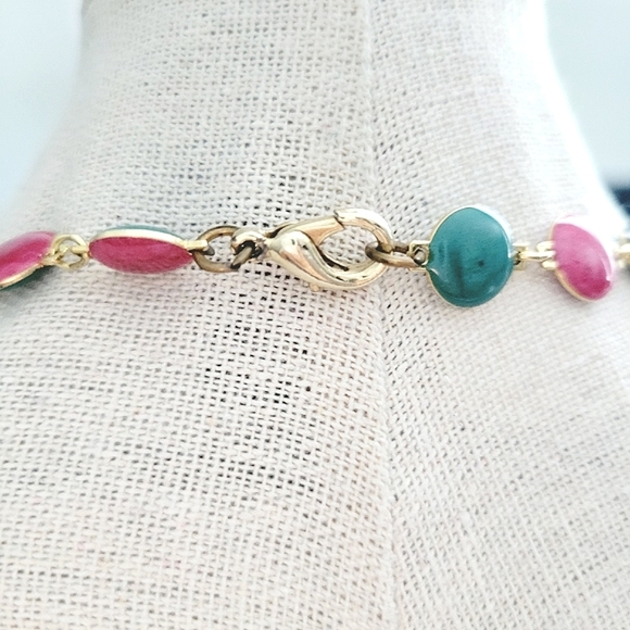 Multi color necklace - Picture 3 of 4